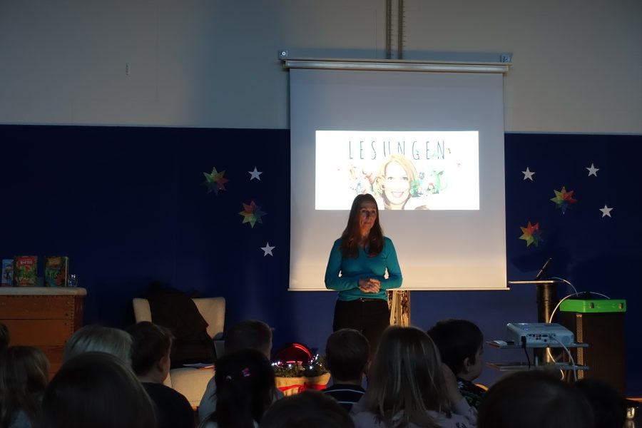 Kinderbuchautorin Nina Weger zu Gast an der GS Borsumer Kaspel